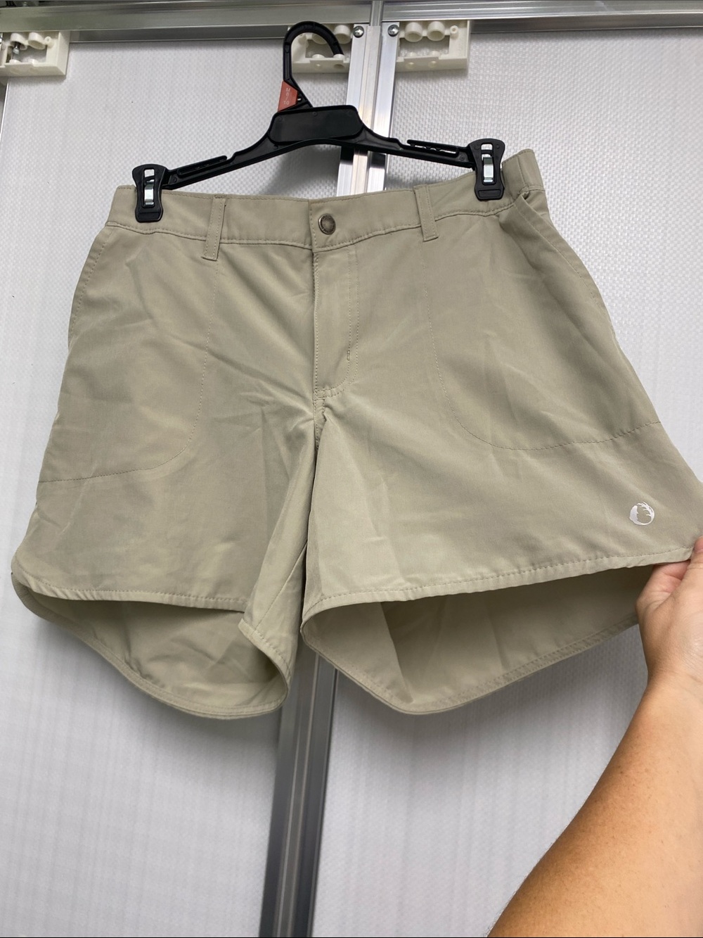 Women’s Athletic hiking Shorts in Light Khaki - Lightweight Active Short